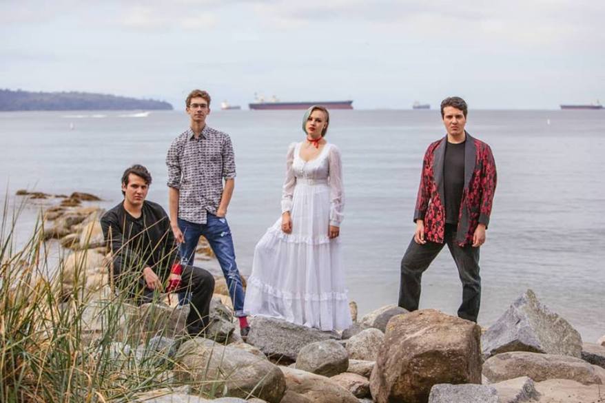 46492569_1939825016106939_1740381268723367936_n